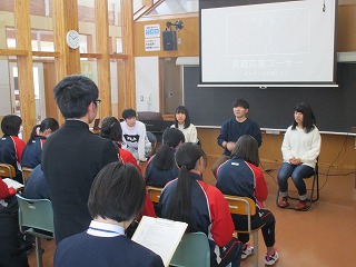 先輩の話を聞く会