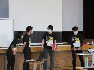 猛禽類医学研究所