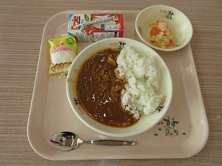 給食② 給食②