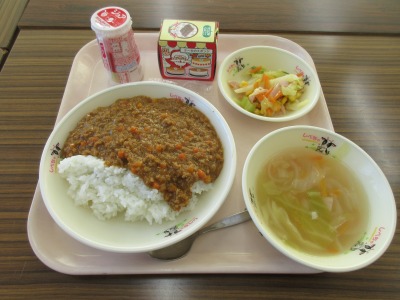 給食