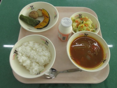 給食①